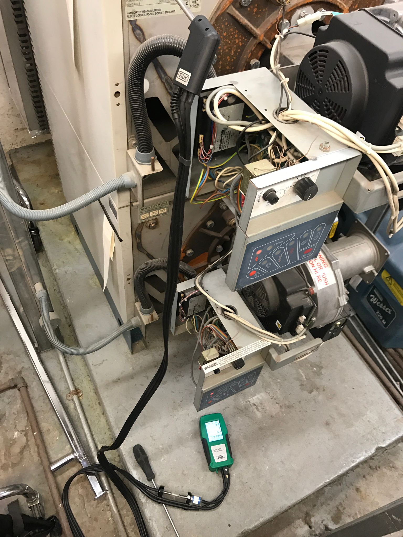 gas safe registered engineer near me Downside, KT11